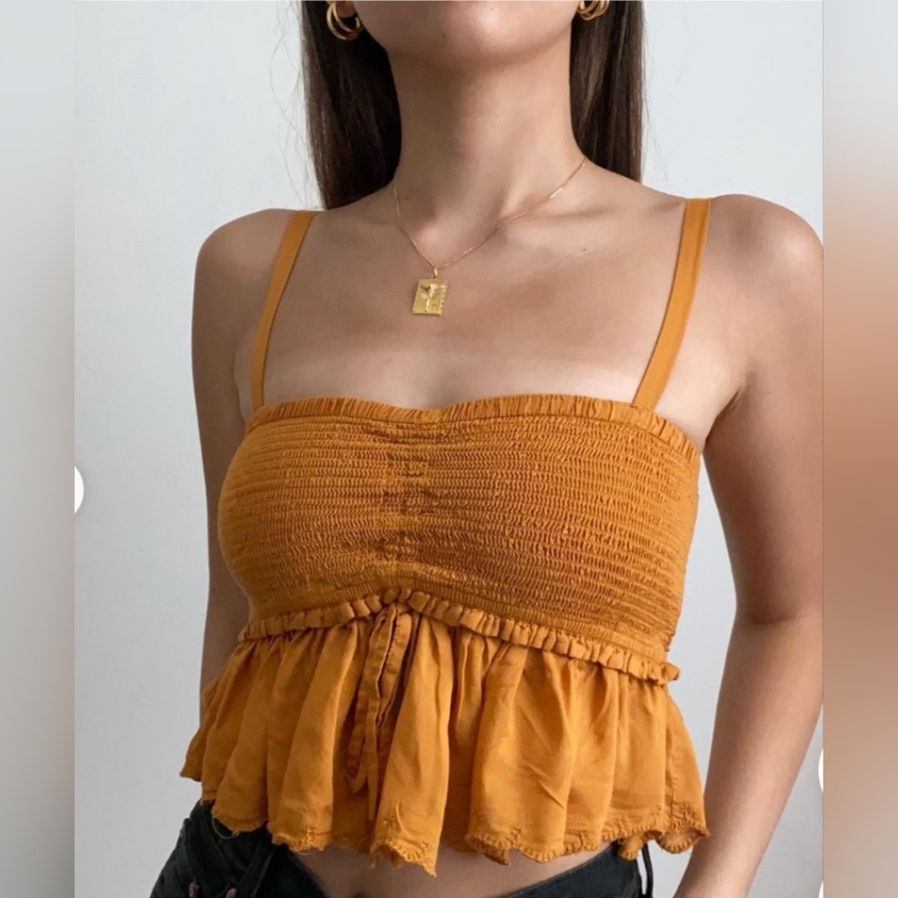 Aritzia Wilfred Dareau Camisole in Cairo gold, size XS, NWOT